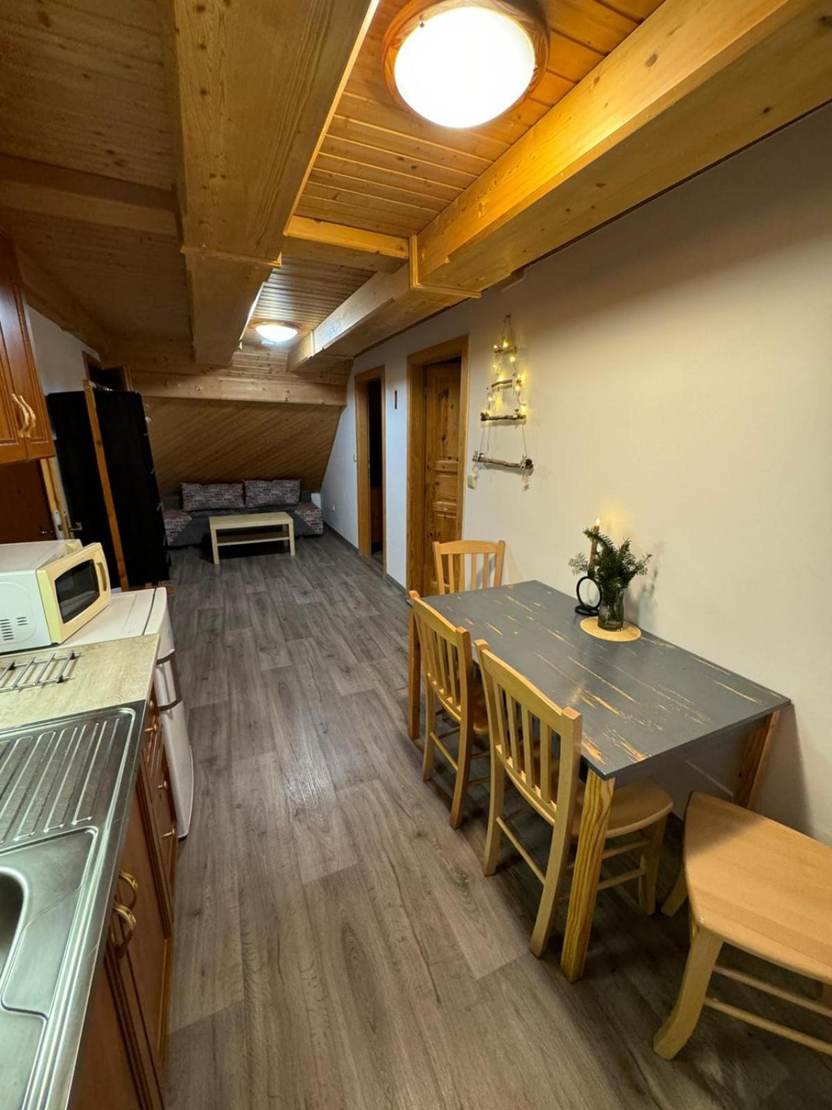 Apartmány Roudnice Jestrabi V Krkonosich Exterior foto