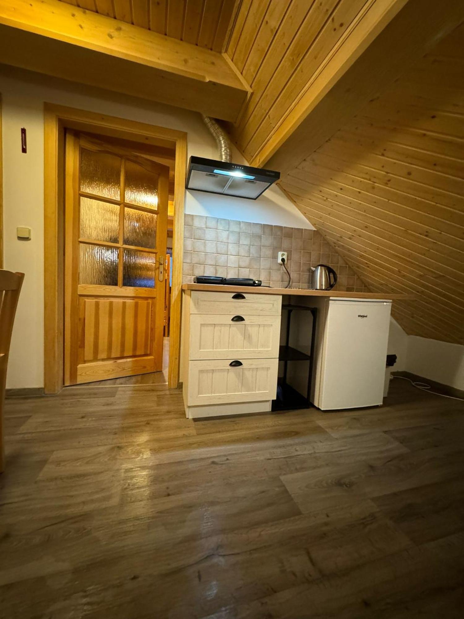 Apartmány Roudnice Jestrabi V Krkonosich Exterior foto