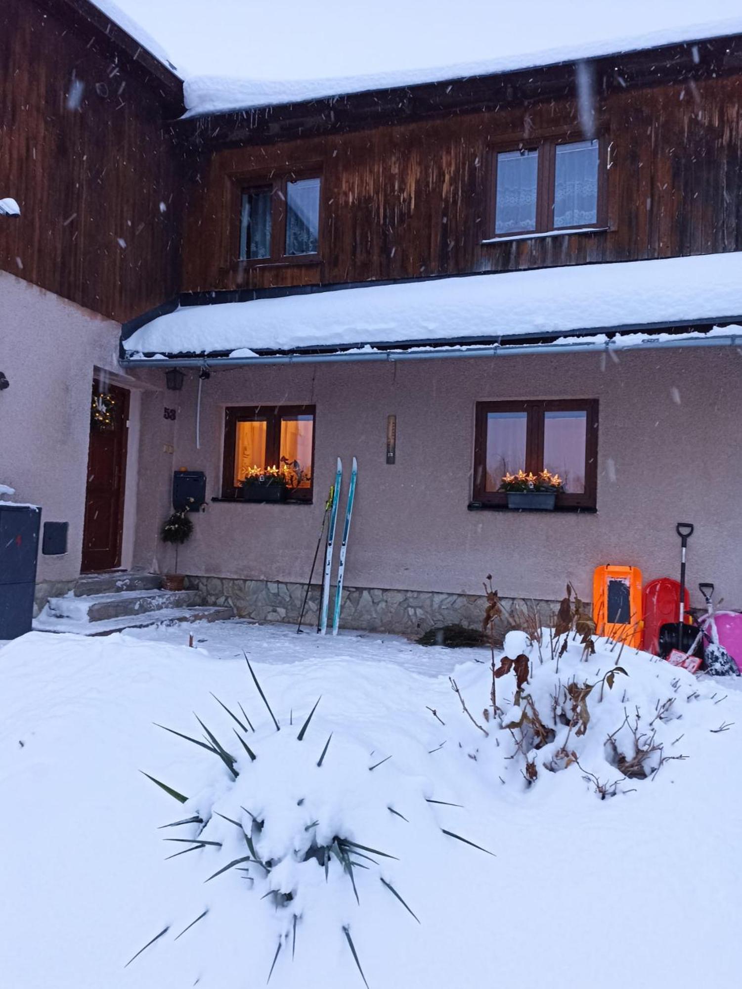 Apartmány Roudnice Jestrabi V Krkonosich Exterior foto